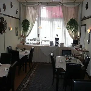 2* Hotel Staten